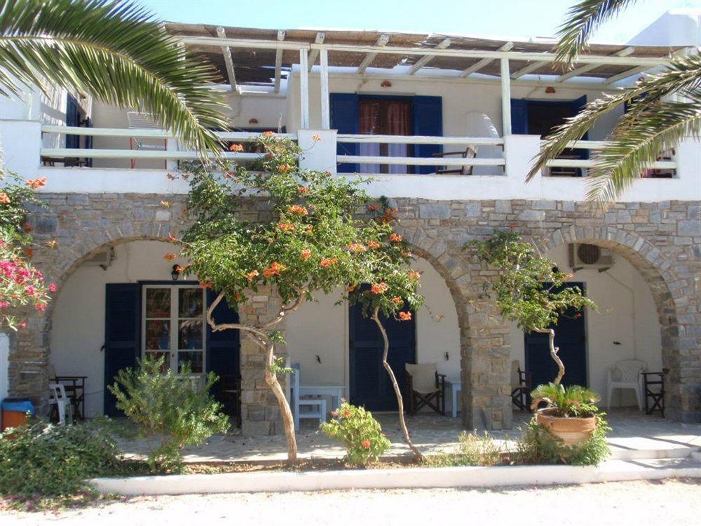 Ostria Studios & Apartments Alikí Exterior foto