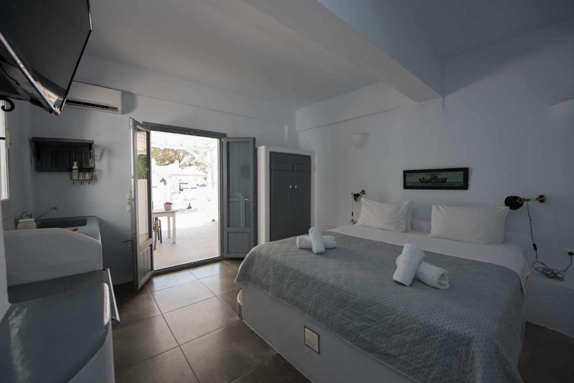 Ostria Studios & Apartments Alikí Exterior foto